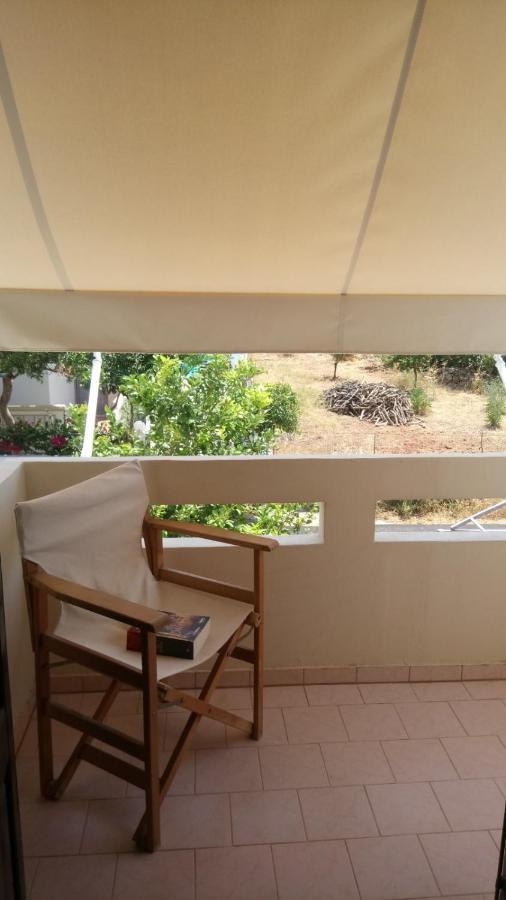 Phoeve Apt-Lovely 1-Br Rental Near The Beach Kalathas Eksteriør billede